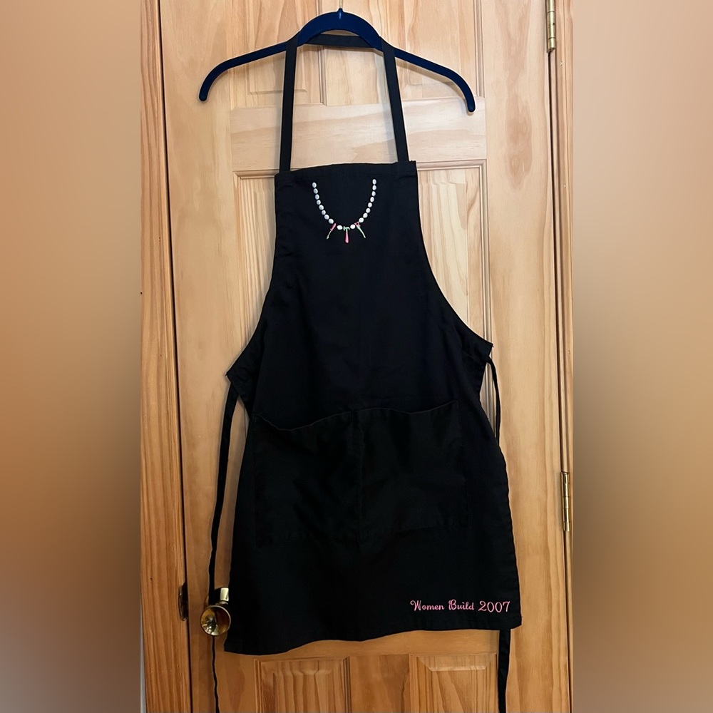 Women’s Apron